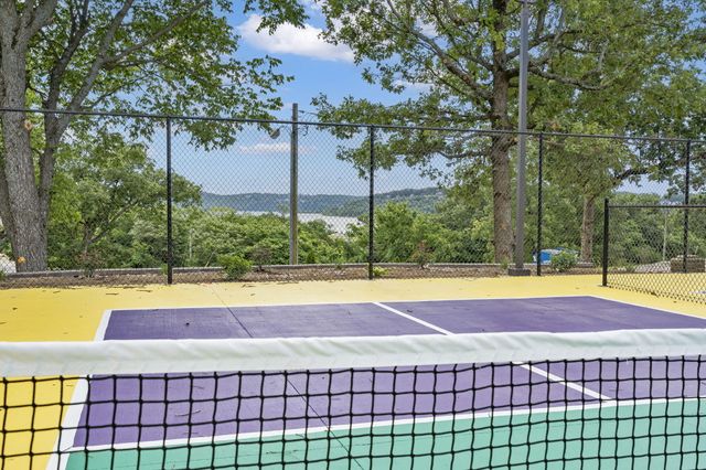 100 Getaway Circle, 127, Kimberling City, MO 65686
