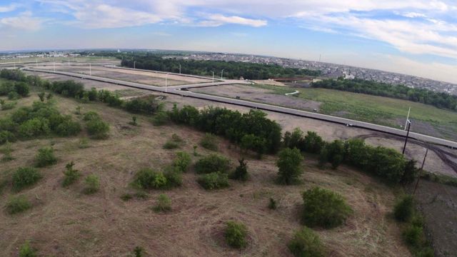 001 Bois D Arc RD, Manor, TX 78653