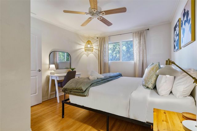 1422 Collier ST 214, Austin, TX 78704