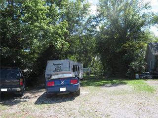 137 E Pacific Avenue, Osawatomie, KS 66064