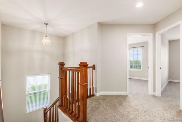 1363 Pinnacle Club Drive, Grove City, OH 43123
