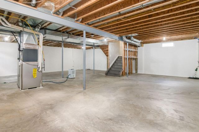 1363 Pinnacle Club Drive, Grove City, OH 43123