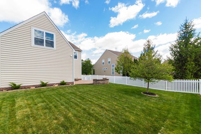 1363 Pinnacle Club Drive, Grove City, OH 43123