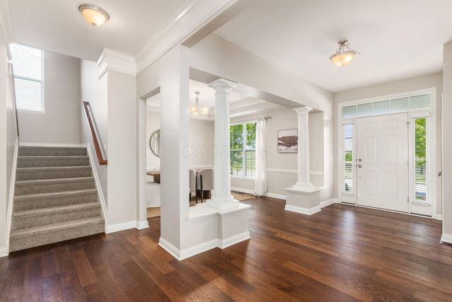 1363 Pinnacle Club Drive, Grove City, OH 43123
