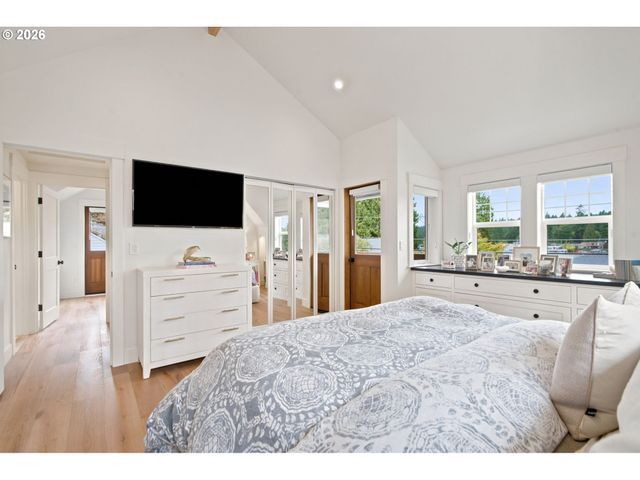 214 NORTHSHORE Rd, Lake Oswego, OR 97034
