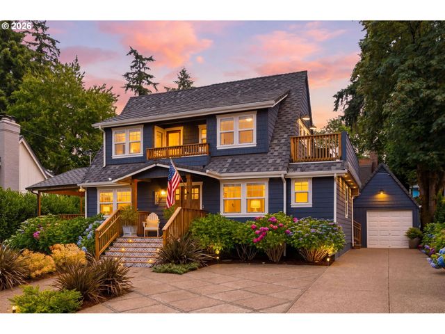 214 NORTHSHORE Rd, Lake Oswego, OR 97034