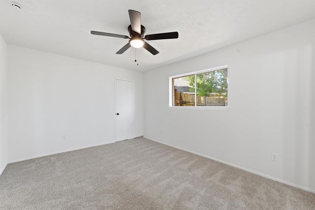 6602 Indian Falls Drive, Houston, TX 77489