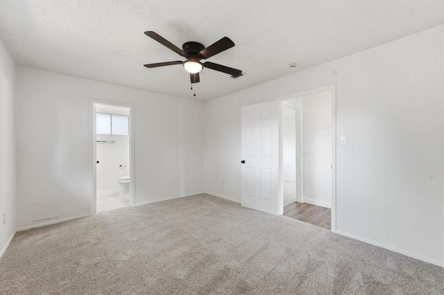 6602 Indian Falls Drive, Houston, TX 77489