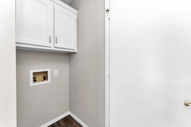 2600 N Wildberry Court, Springfield, MO 65802