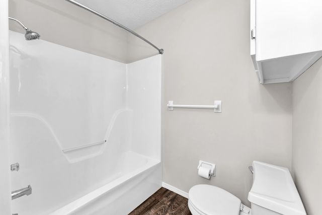 2600 N Wildberry Court, Springfield, MO 65802