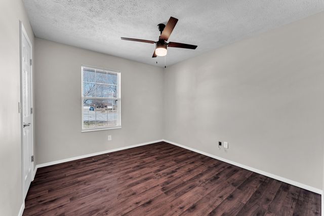 2600 N Wildberry Court, Springfield, MO 65802