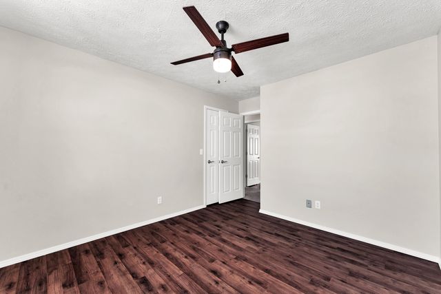 2600 N Wildberry Court, Springfield, MO 65802