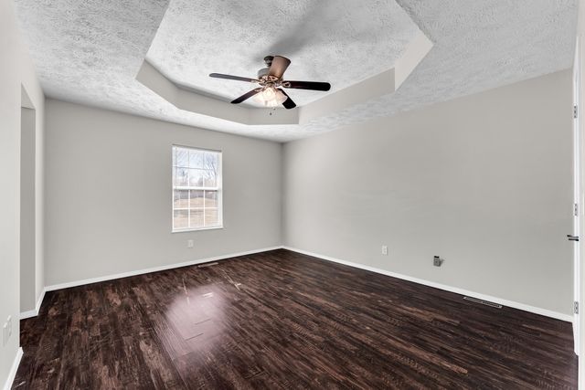 2600 N Wildberry Court, Springfield, MO 65802