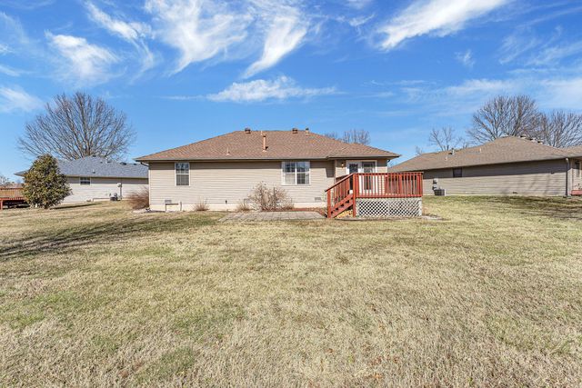 2600 N Wildberry Court, Springfield, MO 65802