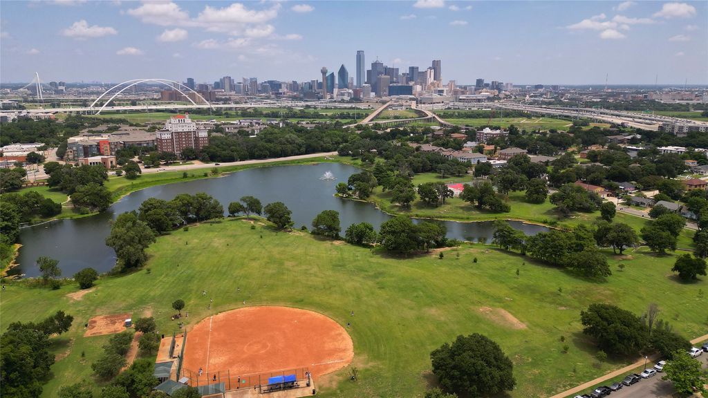 500 E 6th Street, Dallas, TX 75203