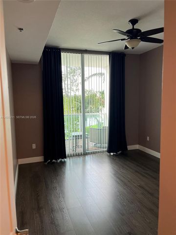 2681 N Flamingo Rd 303S, Sunrise, FL 33323