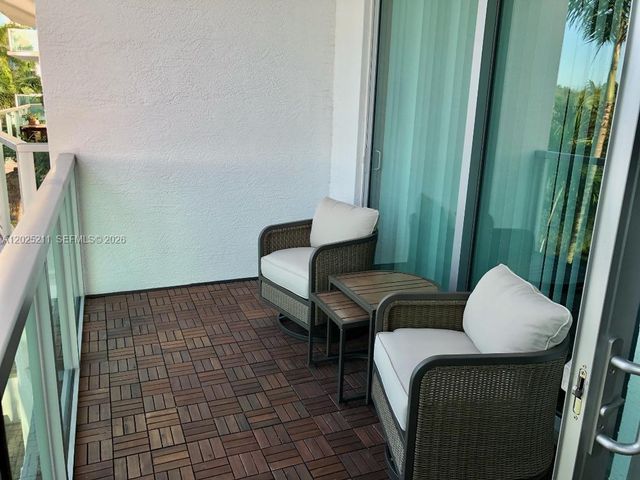 2681 N Flamingo Rd 303S, Sunrise, FL 33323