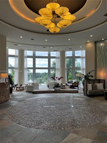 2681 N Flamingo Rd 303S, Sunrise, FL 33323