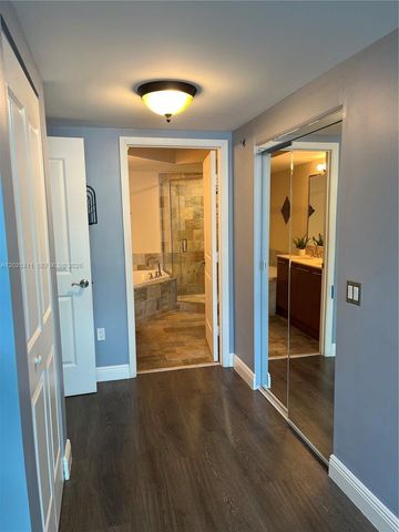 2681 N Flamingo Rd 303S, Sunrise, FL 33323
