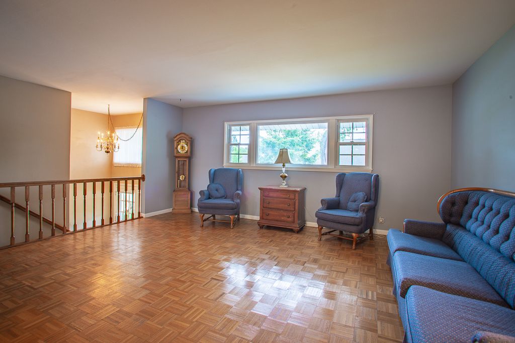 1379 Cumberland Circle W, Elk Grove Village, IL 60007 — photo 3