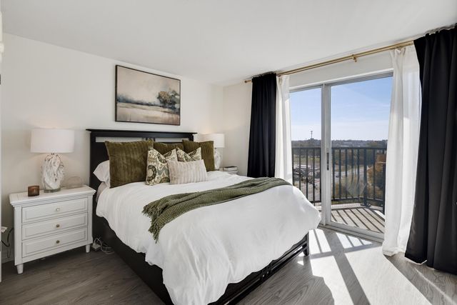 655 S Riverside Dr Apt 708A, Memphis, TN 38103