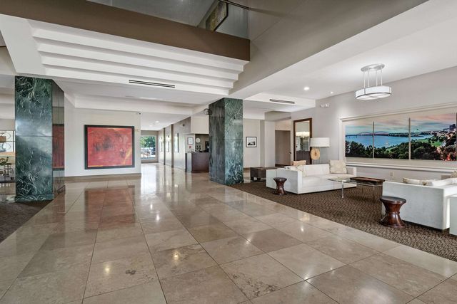 655 S Riverside Dr Apt 708A, Memphis, TN 38103