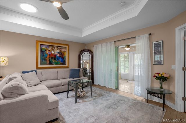 6293 W Glynborne Loop, Crystal River, FL 34429
