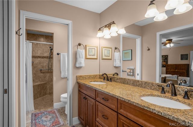 6293 W Glynborne Loop, Crystal River, FL 34429