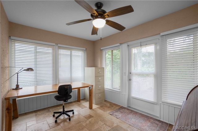 6293 W Glynborne Loop, Crystal River, FL 34429