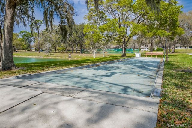 6293 W Glynborne Loop, Crystal River, FL 34429