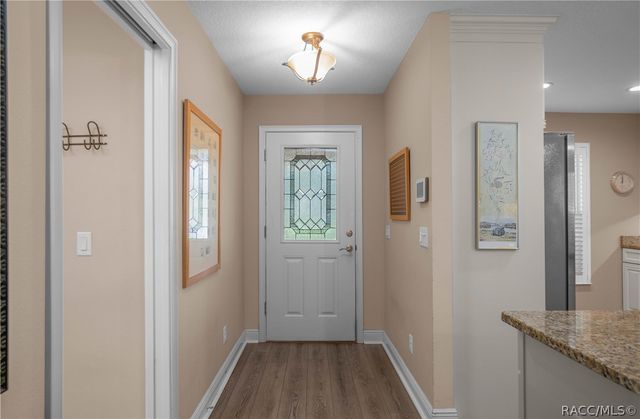 6293 W Glynborne Loop, Crystal River, FL 34429