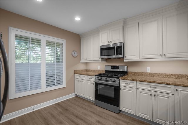 6293 W Glynborne Loop, Crystal River, FL 34429