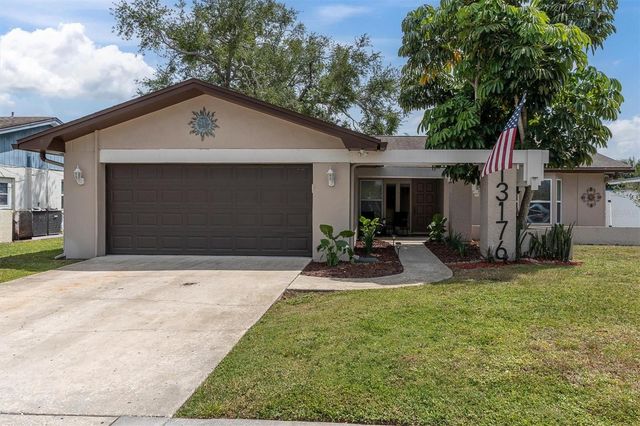 13176 DORCHESTER DRIVE, Seminole, FL 33776