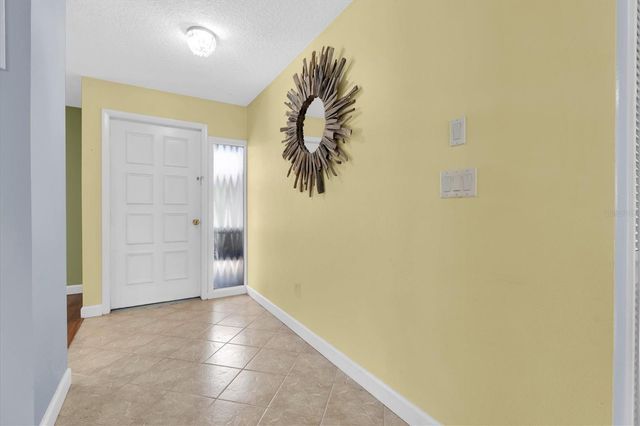 13176 DORCHESTER DRIVE, Seminole, FL 33776