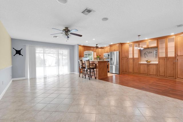 13176 DORCHESTER DRIVE, Seminole, FL 33776