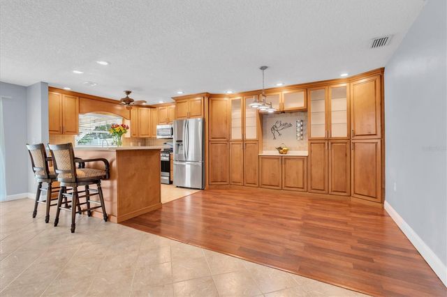 13176 DORCHESTER DRIVE, Seminole, FL 33776