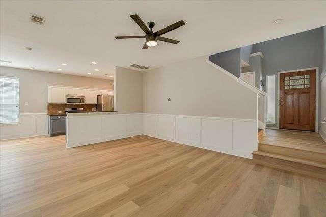 1420 Huckleberry LN, Austin, TX 78748