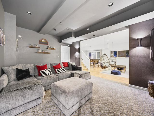 8373 Colonial Drive, Lone Tree, CO 80124