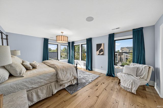 320 S Notre Dame Avenue, South Bend, IN 46617