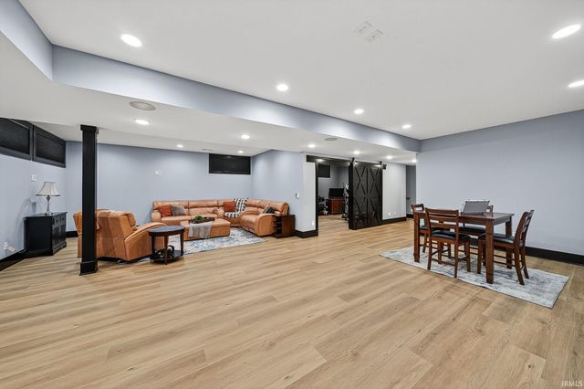 320 S Notre Dame Avenue, South Bend, IN 46617