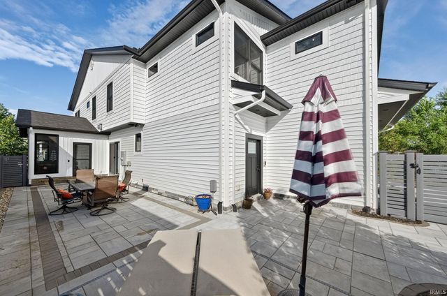 320 S Notre Dame Avenue, South Bend, IN 46617