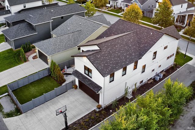 320 S Notre Dame Avenue, South Bend, IN 46617