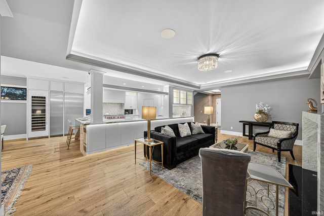 320 S Notre Dame Avenue, South Bend, IN 46617