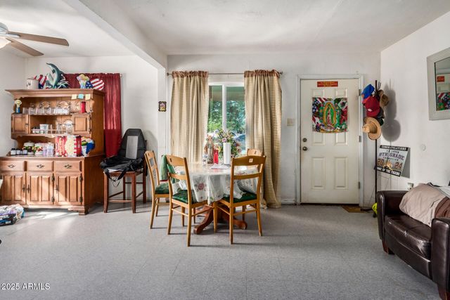 6445 S 6TH Avenue, Phoenix, AZ 85041