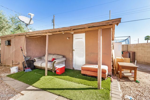 6445 S 6TH Avenue, Phoenix, AZ 85041