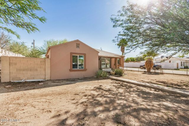 6445 S 6TH Avenue, Phoenix, AZ 85041
