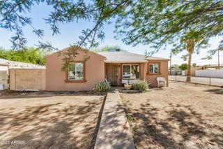 6445 S 6TH Avenue, Phoenix, AZ 85041