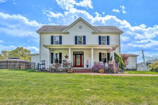1150 Drewrys Hill RD, Vinton, VA 24179