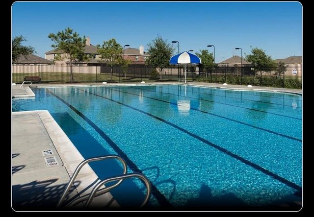 9815 Opal Rock Drive, Rosharon, TX 77583