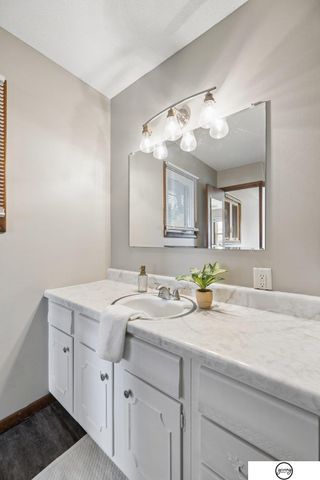 6131 Elkcrest Circle, Lincoln, NE 68516